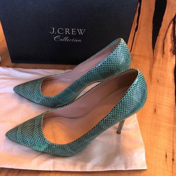 Snakeskin green pumps from the J Crew collection - Picture 2 of 5